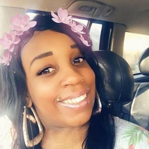 Meet your Posher, Krystl